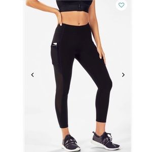 NEW Fabletics Black Leggings with Pocket